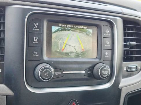 Used 2019 RAM 1500 Express w/ Wheel & Sound Group AWD/4WD image 27