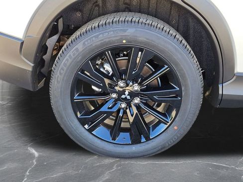 New 2026 Mitsubishi Eclipse Cross LE AWD/4WD image 32