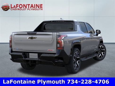 New 2025 Chevrolet Silverado EV RST image 4