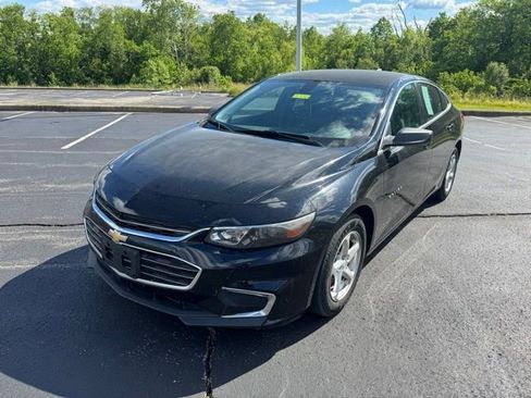 Used 2017 Chevrolet Malibu LS FWD image 7
