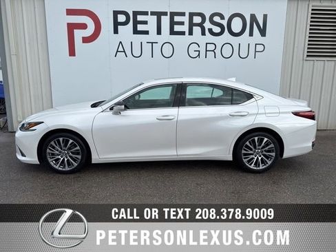 Used 2021 Lexus ES 250 w/ Premium Package image 6