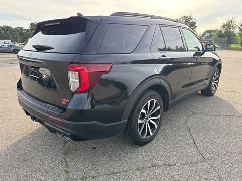 Used 2020 Ford Explorer ST w/ Premium Technology Package AWD/4WD image 9