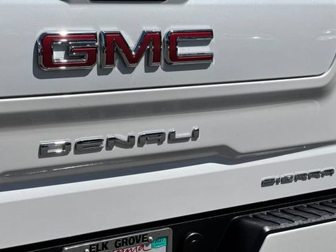 Used 2021 GMC Sierra 1500 Denali w/ Denali Ultimate Package AWD/4WD image 54