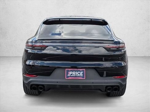 Used 2023 Porsche Cayenne Platinum Edition AWD/4WD image 6