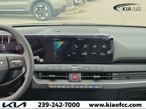 New 2026 Kia K4 FWD image 17