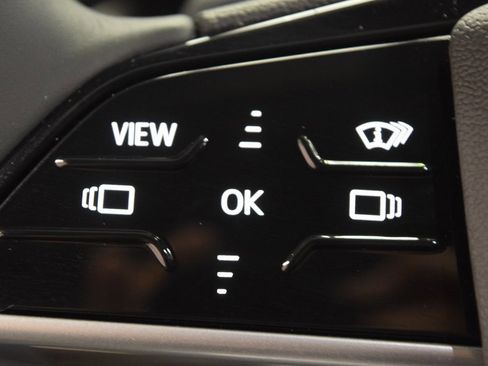 New 2025 Audi Q5 Prestige image 14