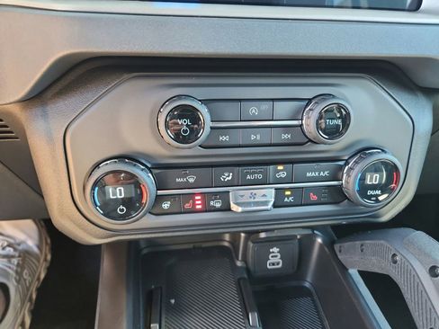 New 2026 Ford Bronco Outer Banks AWD/4WD image 21