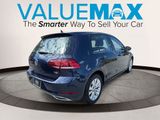 Used 2018 Volkswagen Golf SE image 3