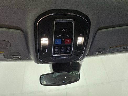 Used 2022 Jeep Grand Cherokee Limited 4xe AWD/4WD image 31