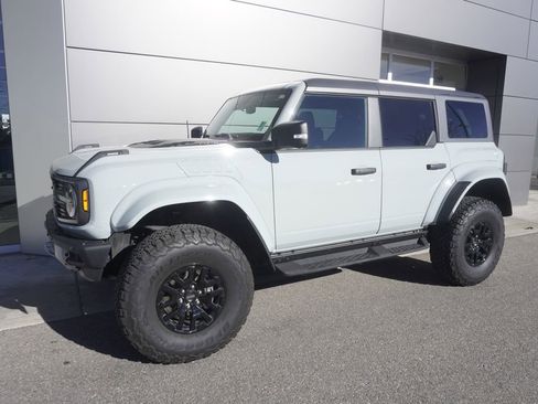 Used 2024 Ford Bronco Raptor image 3