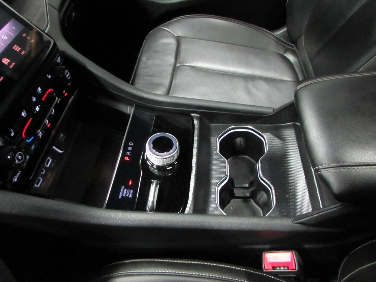 Used 2024 Jeep Grand Cherokee L Limited w/ Luxury Tech Group II AWD/4WD image 35