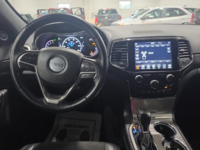 Used 2022 Jeep Grand Cherokee Laredo X AWD/4WD image 10