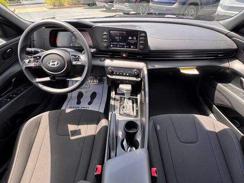 Used 2026 Hyundai Elantra Sport FWD image 16