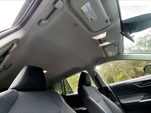 Used 2024 Toyota RAV4 LE image 24