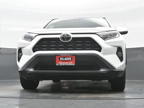 Used 2021 Toyota RAV4 XLE AWD/4WD image 25