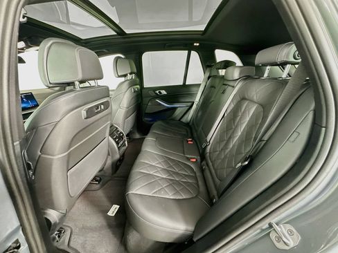 Used 2025 BMW X5 sDrive40i RWD image 25