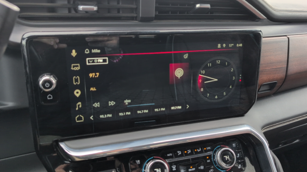 Used 2024 GMC Sierra 3500 Denali Ultimate AWD/4WD image 19