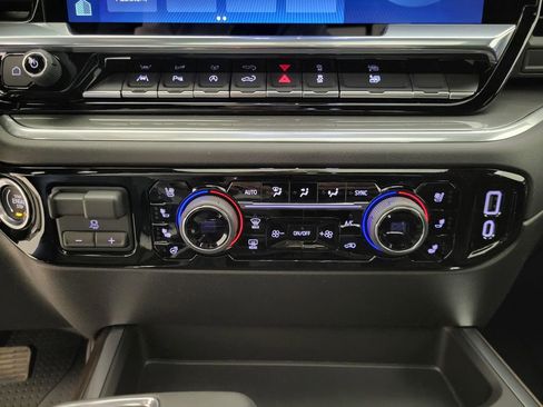 New 2026 Chevrolet Silverado 1500 High Country image 11