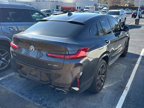 Certified 2025 BMW X4 xDrive30i w/ M Sport Package image 5