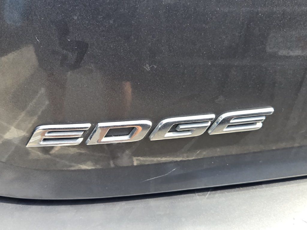 Used 2015 Ford Edge SEL w/ Equipment Group 201A AWD/4WD image 8