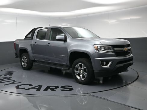 Used 2020 Chevrolet Colorado Z71 AWD/4WD image 5