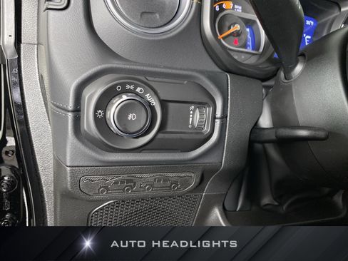 New 2026 Jeep Wrangler Unlimited Sahara AWD/4WD image 22