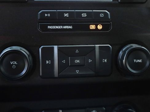 Used 2020 Ford F250 XL w/ Power Equipment Group image 38