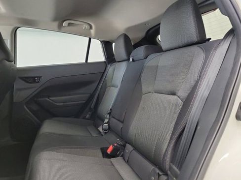 Used 2024 Subaru Crosstrek 2.0i Premium image 11