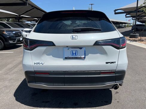 Certified 2024 Honda HR-V Sport image 5