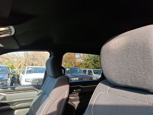 Certified 2022 RAM 1500 Big Horn image 24