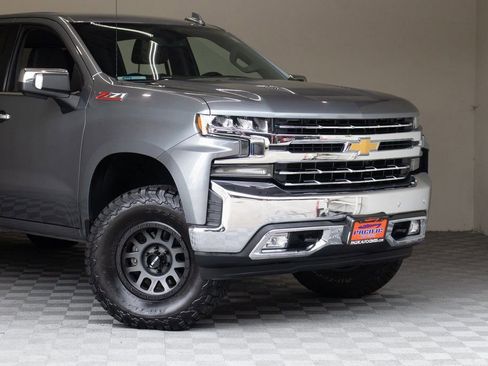 Used 2019 Chevrolet Silverado 1500 LTZ w/ LTZ Plus Package AWD/4WD image 3
