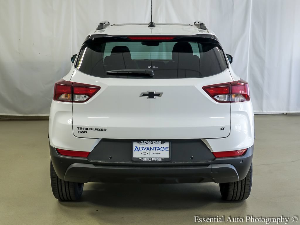Used 2026 Chevrolet TrailBlazer LT w/ Convenience Package AWD/4WD image 6