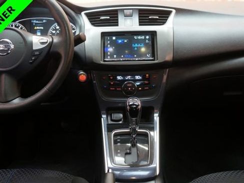 Used 2018 Nissan Sentra SR Turbo FWD image 36