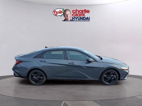 New 2026 Hyundai Elantra Sport FWD image 6