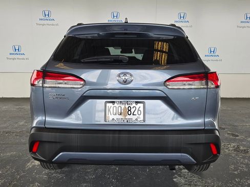 Used 2025 Toyota Corolla Cross LE FWD image 36