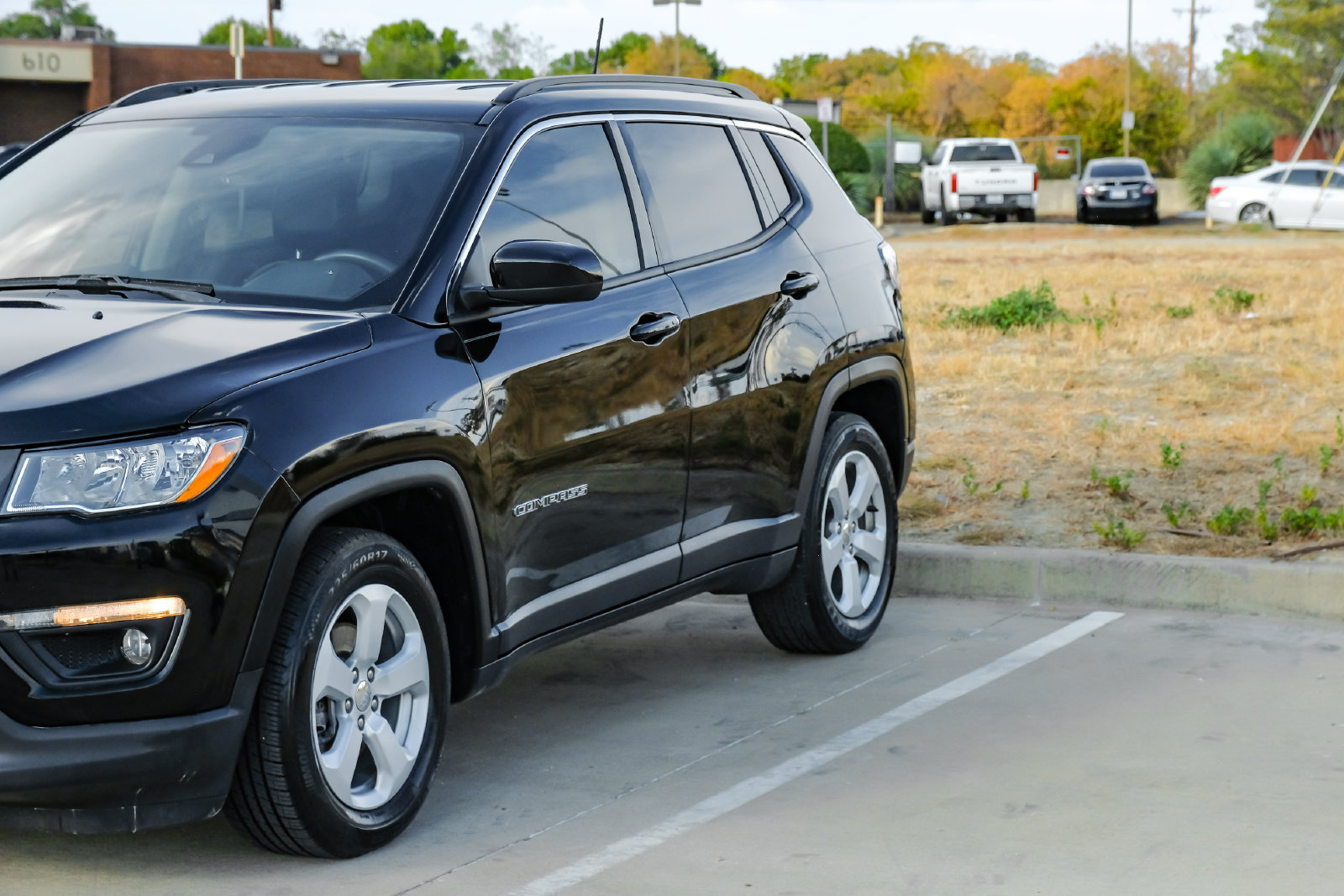 Used 2021 Jeep Compass Latitude w/ Driver Assistance Group FWD image 8
