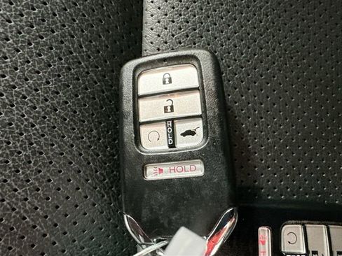 Used 2022 Honda Passport EX-L image 17
