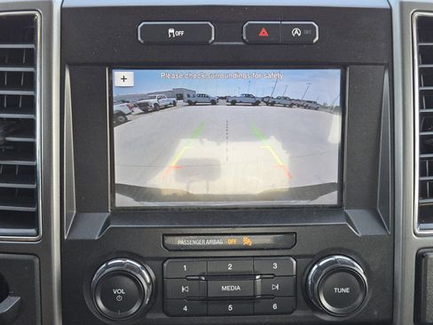 Used 2019 Ford F150 XLT image 17