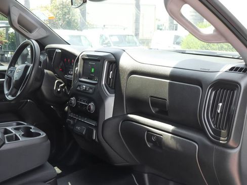 Used 2024 Chevrolet Silverado 2500 Custom w/ Custom Value Package AWD/4WD image 45