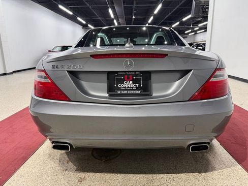 Used 2013 Mercedes-Benz SLK 250 image 64
