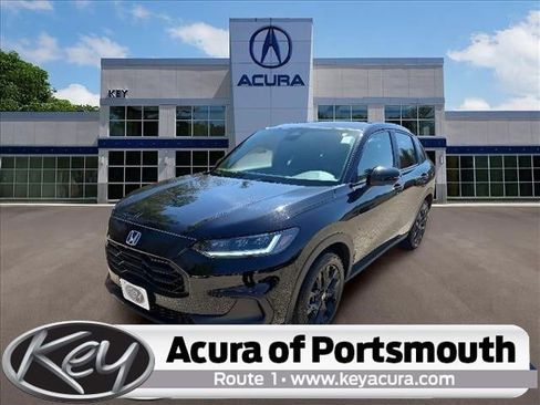 Used 2025 Honda HR-V Sport image 1