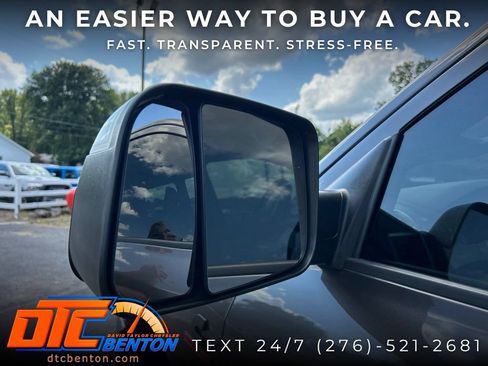 Used 2022 RAM 2500 Big Horn w/ Night Edition AWD/4WD image 14