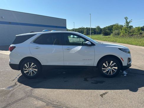 Used 2023 Chevrolet Equinox LT AWD/4WD image 6