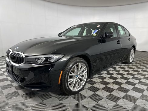 Used 2023 BMW 330i xDrive Sedan w/ Convenience Package AWD/4WD image 5