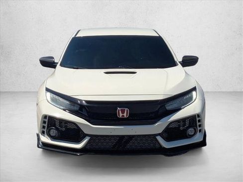 Used 2018 Honda Civic Type R image 2