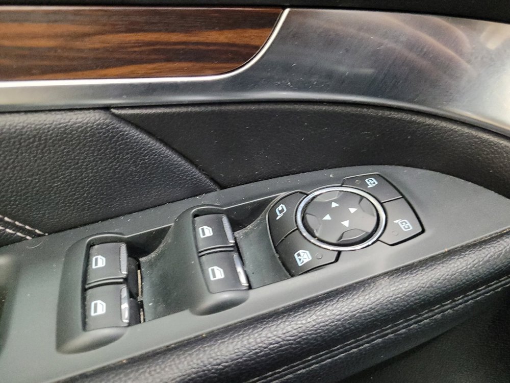 Used 2018 Ford Explorer Limited w/ Equipment Group 301A AWD/4WD image 27
