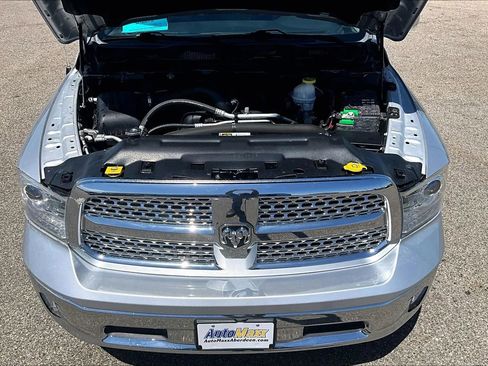 Used 2017 RAM 1500 Laramie AWD/4WD image 36