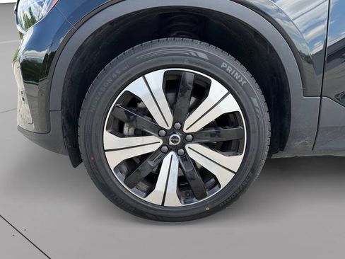 Used 2023 Volvo XC40 Recharge Plus AWD/4WD image 23