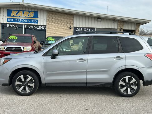 Used 2018 Subaru Forester 2.5i Premium image 1
