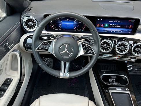 Certified 2025 Mercedes-Benz CLA 250 image 16